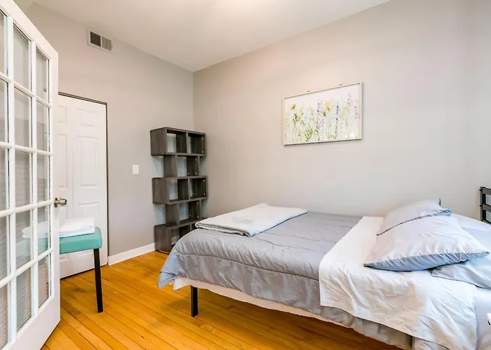Logan Sq 4br - Free Parking - Near Nightlife & Dt Apartamento Chicago